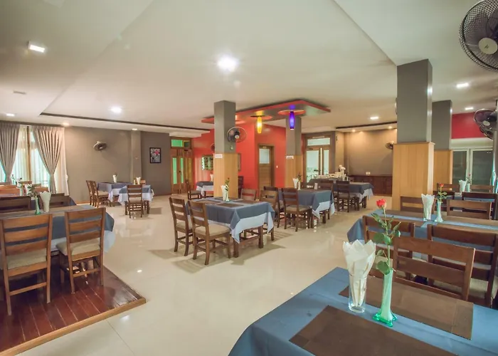 Royal Green Hotel
