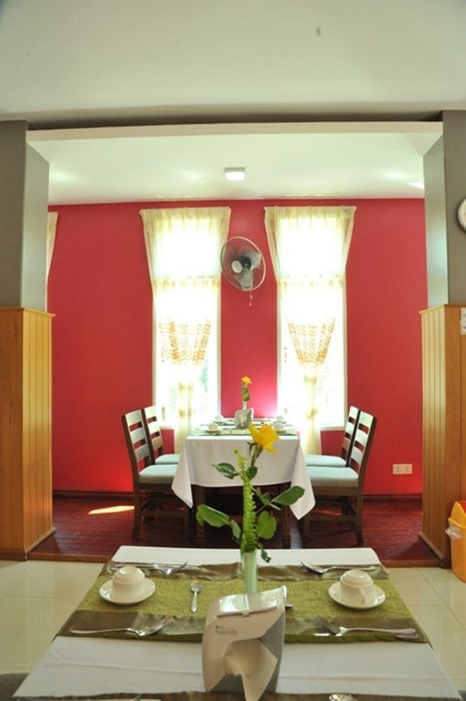 Royal Hotel
