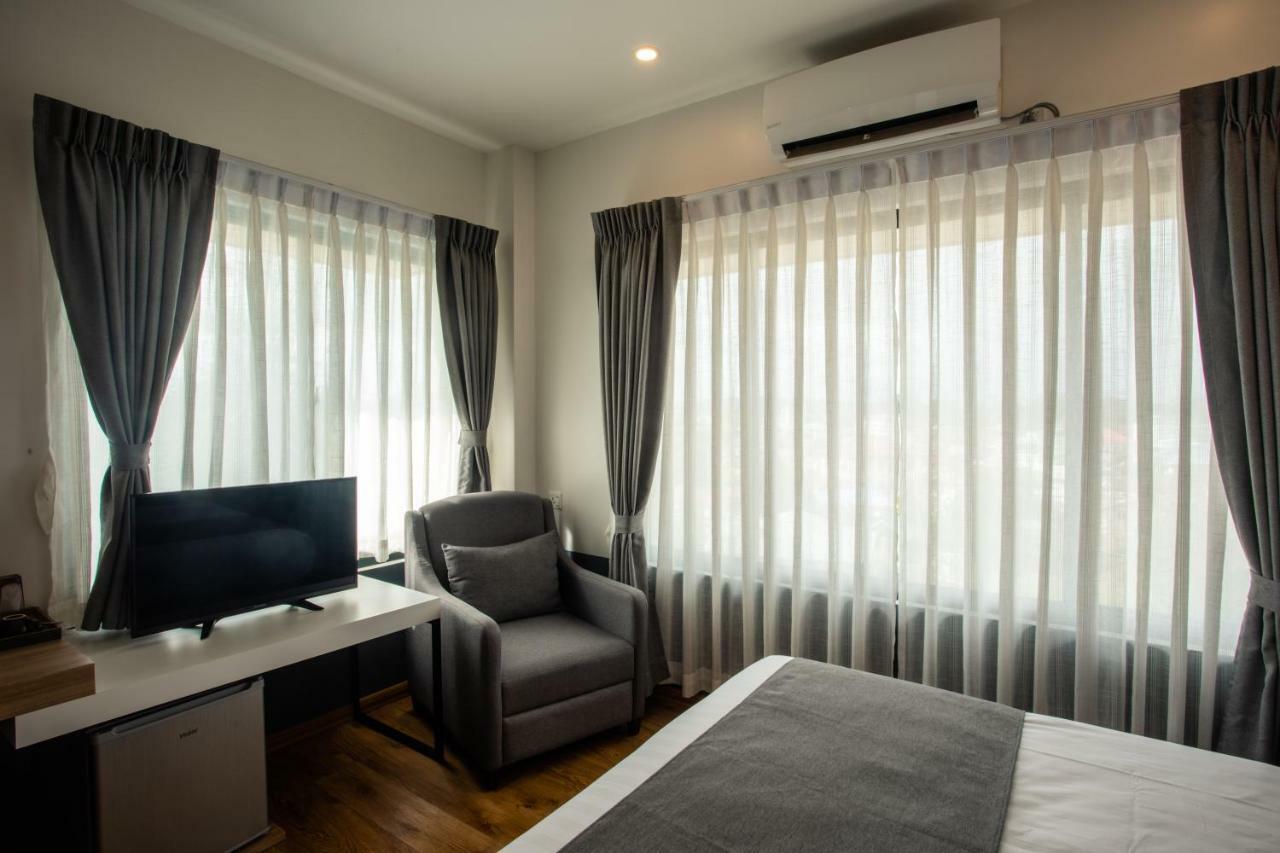 Royal Hotel 3*
