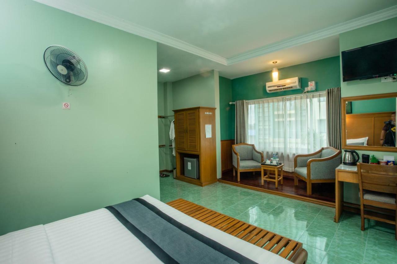 Hotel Royal 3*