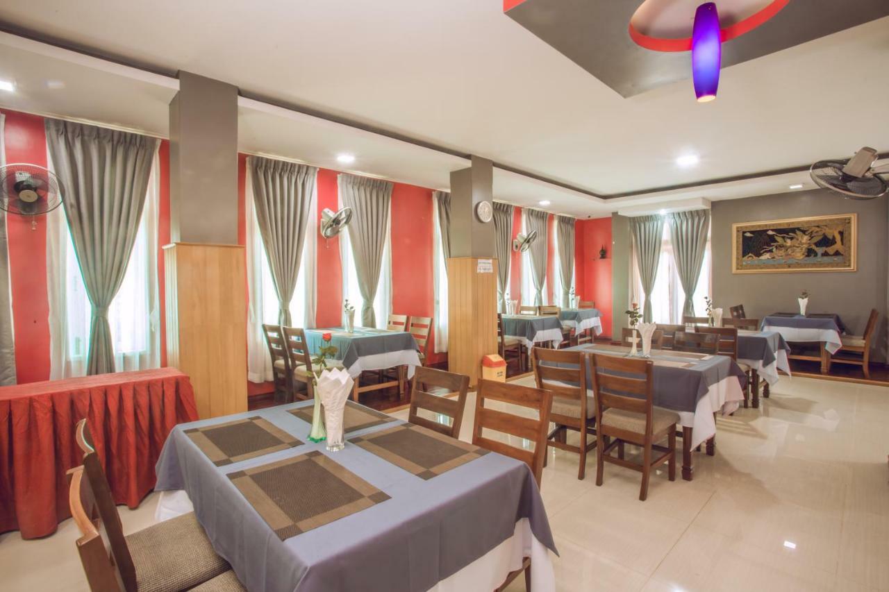 Hotel Royal